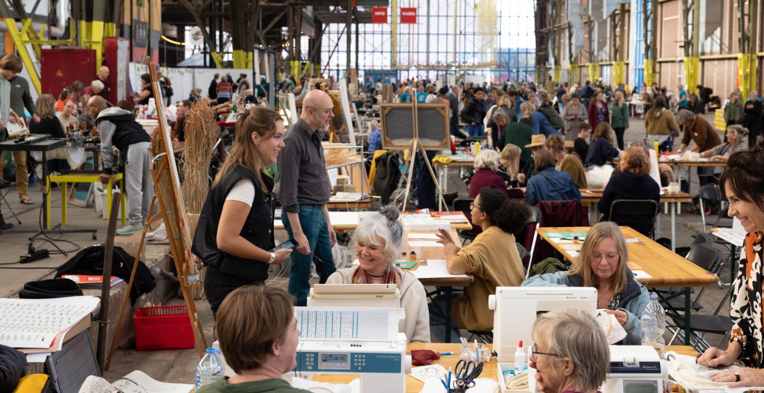 Zoveel te zien en te beleven! Doe ook mee op het Ambacht in Beeld Festival. Foto: Bram Kloos