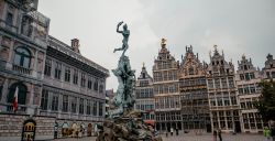 With Locals Antwerpen