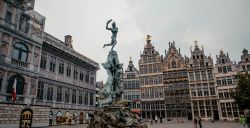 Stap in het leven van een Antwerpenaar