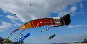 Kleurrijk spektakel: het 40e Vliegerfeest in Scheveningen