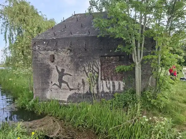 Verborgen kunst in Noorderpark Ruigenhoek Foto ge&uuml;pload door gebruiker Waterlinie Evenement
