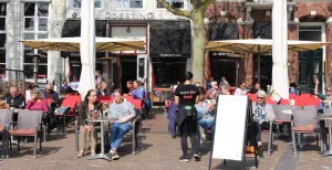9 hotspots voor foodies in Deventer Het terras van Goesting heeft de meeste zonuren. Foto: Redactie DagjeWeg.NL