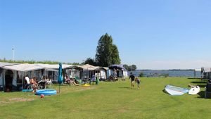 Camping en Vakantiepark Flevostrand