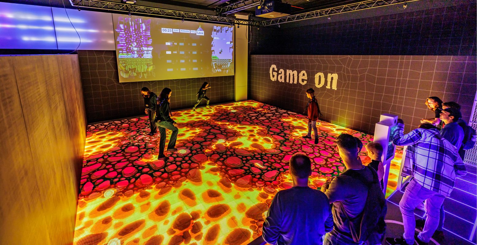 Test de gamevloer en zie hoe games worden ontworpen in het nieuwe Mediamuseum. Foto: Jorrit Lousberg