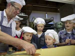 Koekjes bakken met een echte bakker. Foto: De Oude Bakkerij