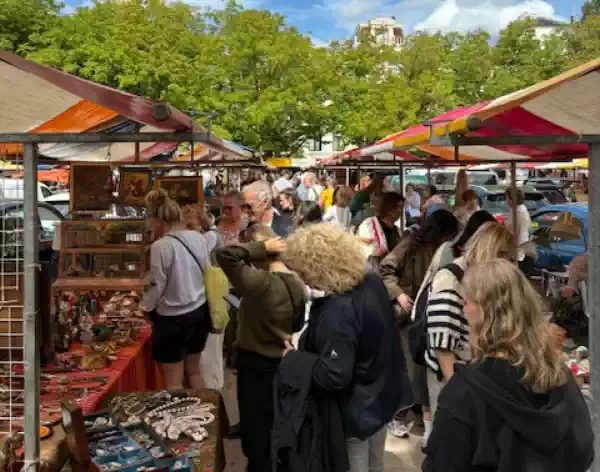 Vintage-curiosa-antiekmarkt amstelveld Fotograaf: van Aerle bv