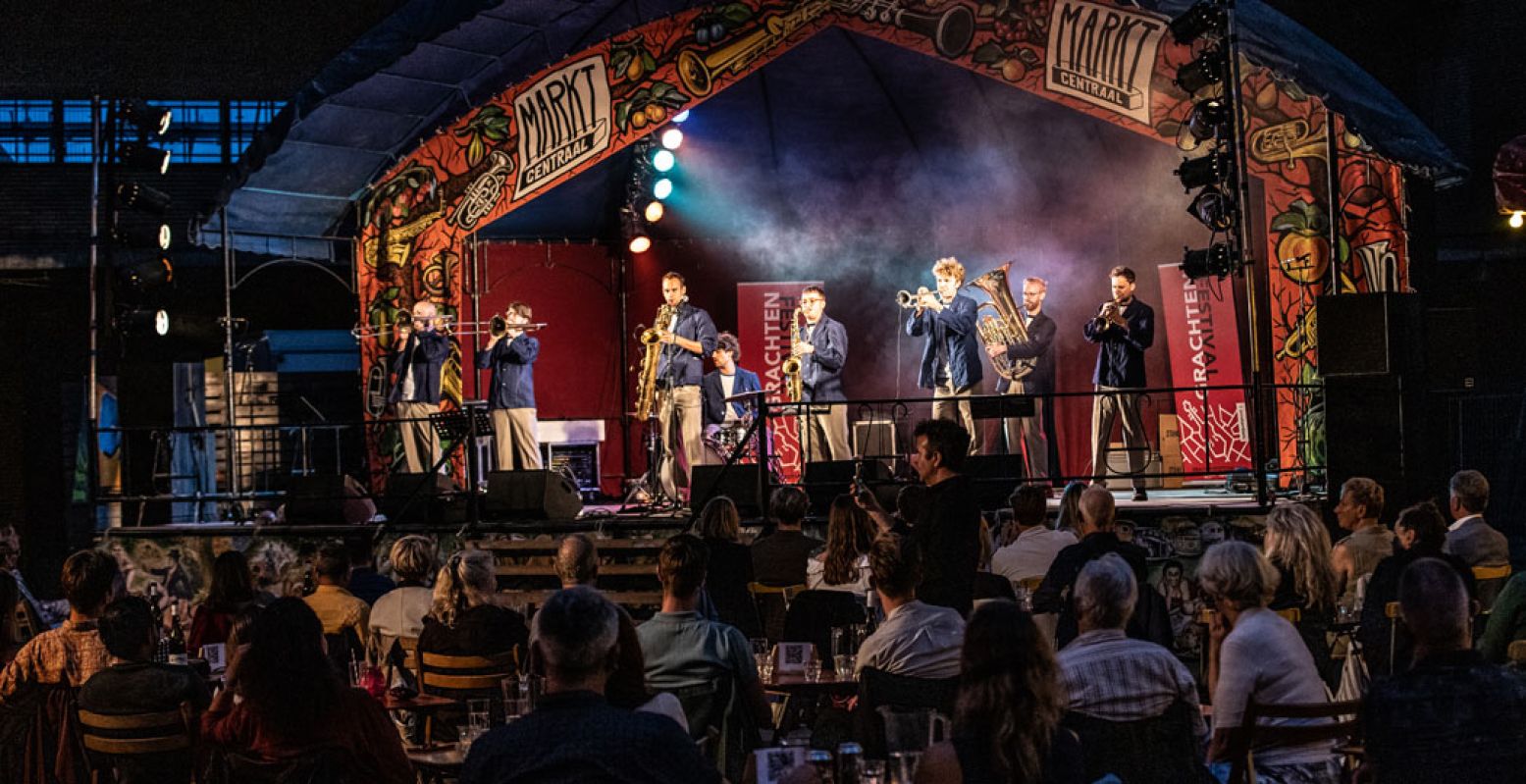 Naast klassieke muziek, hoor je ook veel jazz. Foto: Grachtenfestival © Melle Meivogel