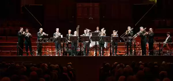 Koperblazers van het Concertgebouworkest spelen Tsjaikovski’s Notenkraker © Eduardus lee | Foto ge&uuml;pload door gebruiker concertgebouw