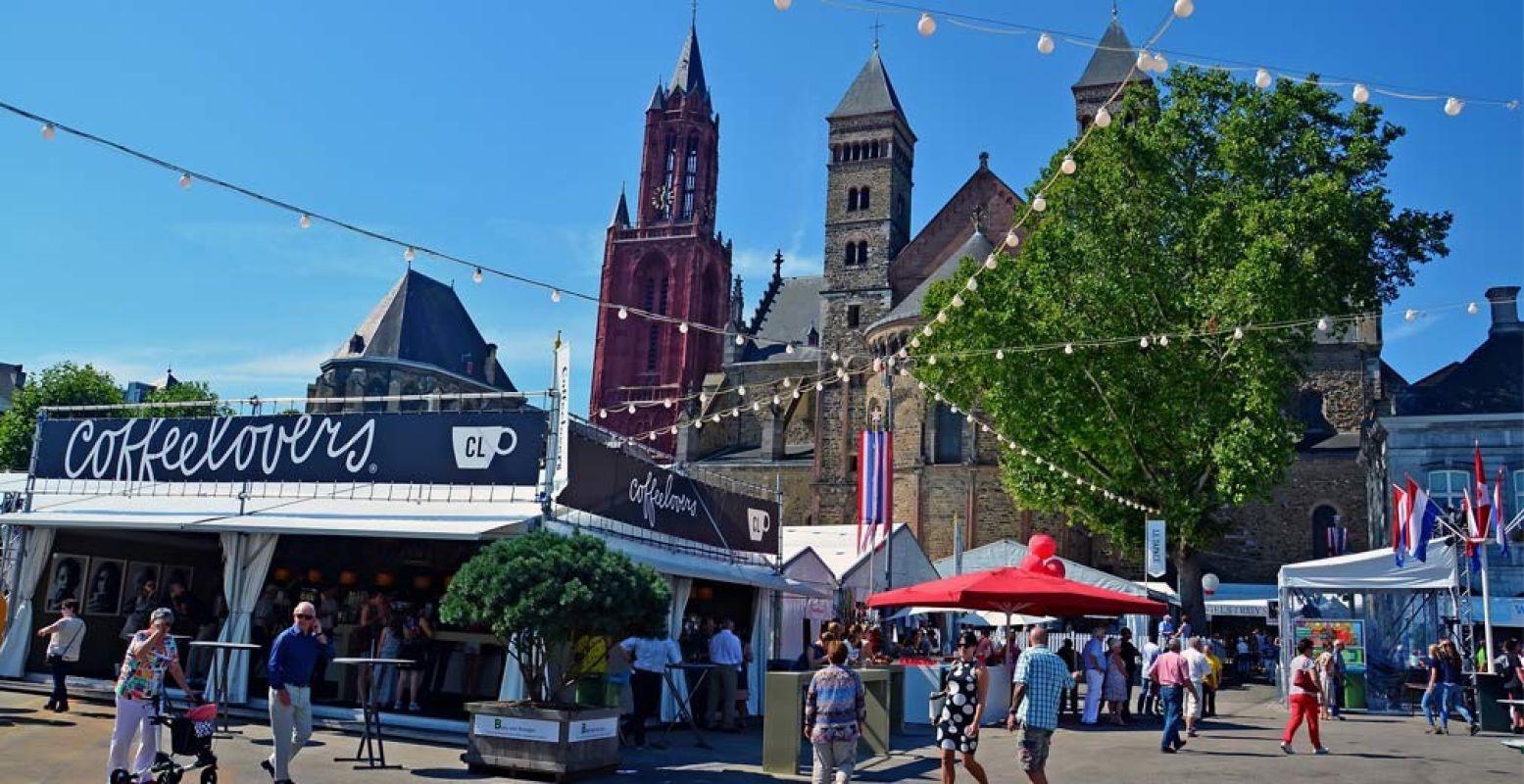 Het mooie Vrijthof is het decor van het Preuvenemint. Foto: Preuvenemint / Joey Koster