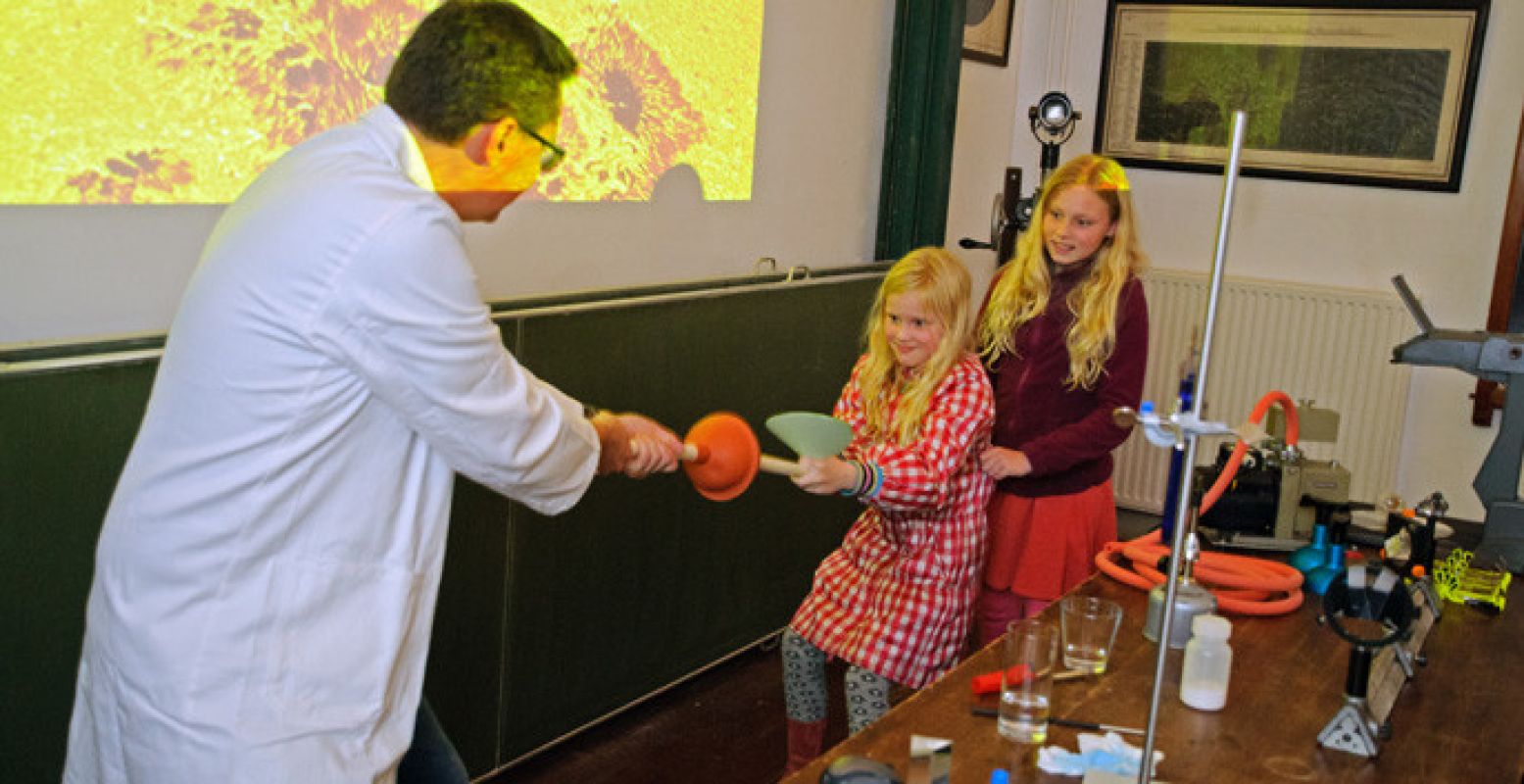 Doe zelf mee met allerlei proefjes en demonstraties.