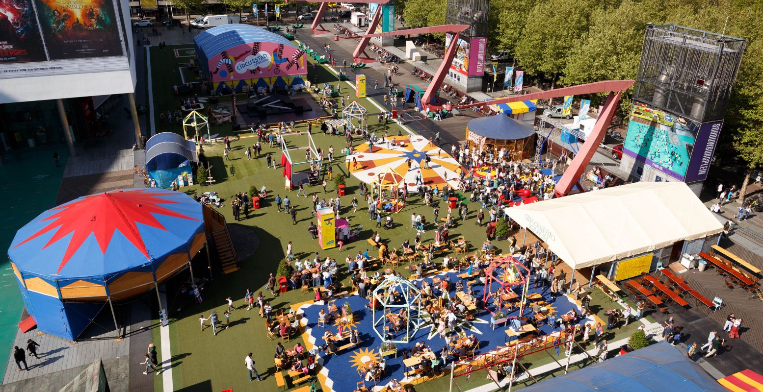 Eén groot circusdorp in Rotterdam! Foto: Fred Ernst