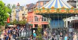 Trotseer vanaf vandaag nieuwe achtbaan F.L.Y. in Phantasialand