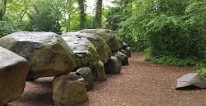 DW Awards: uitmuntende uitjes uit Drenthe Als je aan Drenthe denkt, denk je aan hunebedden. Foto: DagjeWeg.NL ©