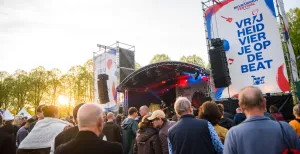 Vier de vrijheid op één van de Bevrijdingsfestivals Dans op de muziek van Flemming, Claude, Son Mieux, Wende en de vele andere artiesten. Foto: Linde Dorenbos