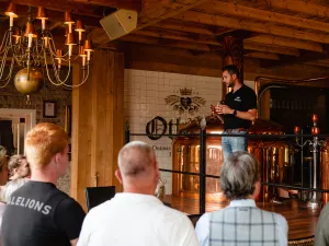 Kom alles te weten over het bier tijdens de brouwerijtour. Foto: © Artica