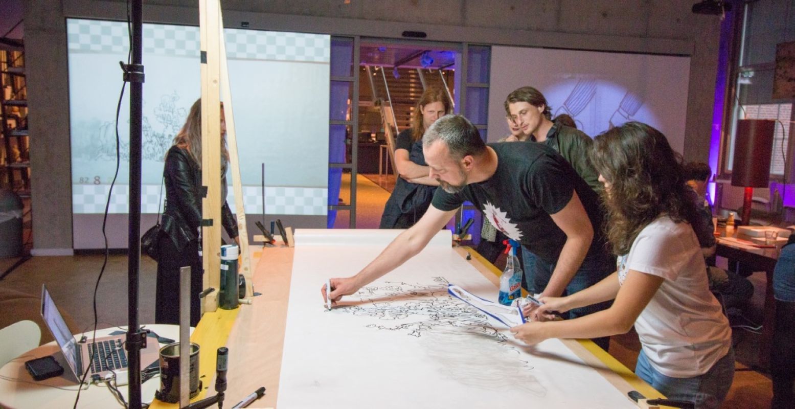 Ga zelf aan de slag in één van de workshops. Foto: Museumnacht Leiden © Emmie van Poelgeest.