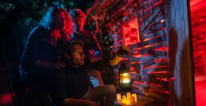 Weekendje Amsterdam met je vriendengroep Bevrijd jezelf uit een van de vier escaperooms bij Escape World Waterlooplein. Foto: Escape World Waterlooplein