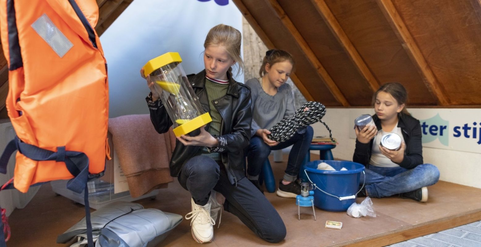 Ervaar tijdens de jeugdroute dat er ook nu nog hard wordt gewerkt tegen de kracht van het water. Foto: Watersnoodmuseum / Liza de Bie