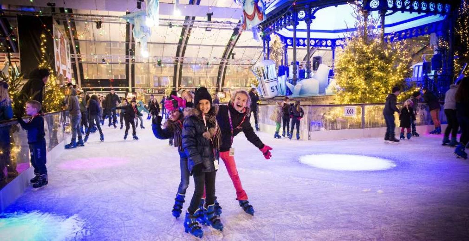 Volop winterpret op de ijsbaan. Foto: Toerisme Oostende vzw