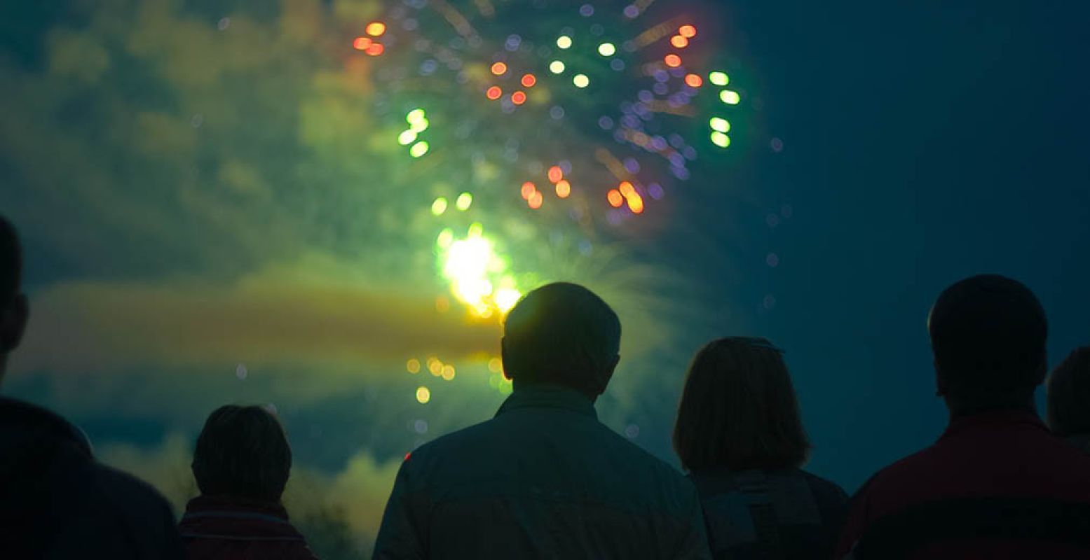 Gelukkig Nieuwjaar! We wensen je een weekend en een jaar vol leuke uitjes toe. Foto:  Pexels.com .