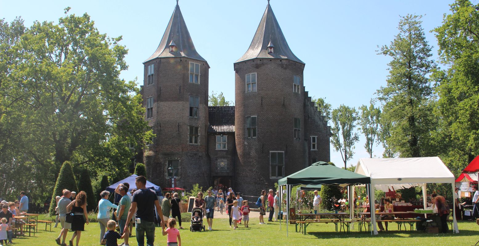 Vier de Dag van het Kasteel op Kasteel Dussen. Foto: Astrid Bouman