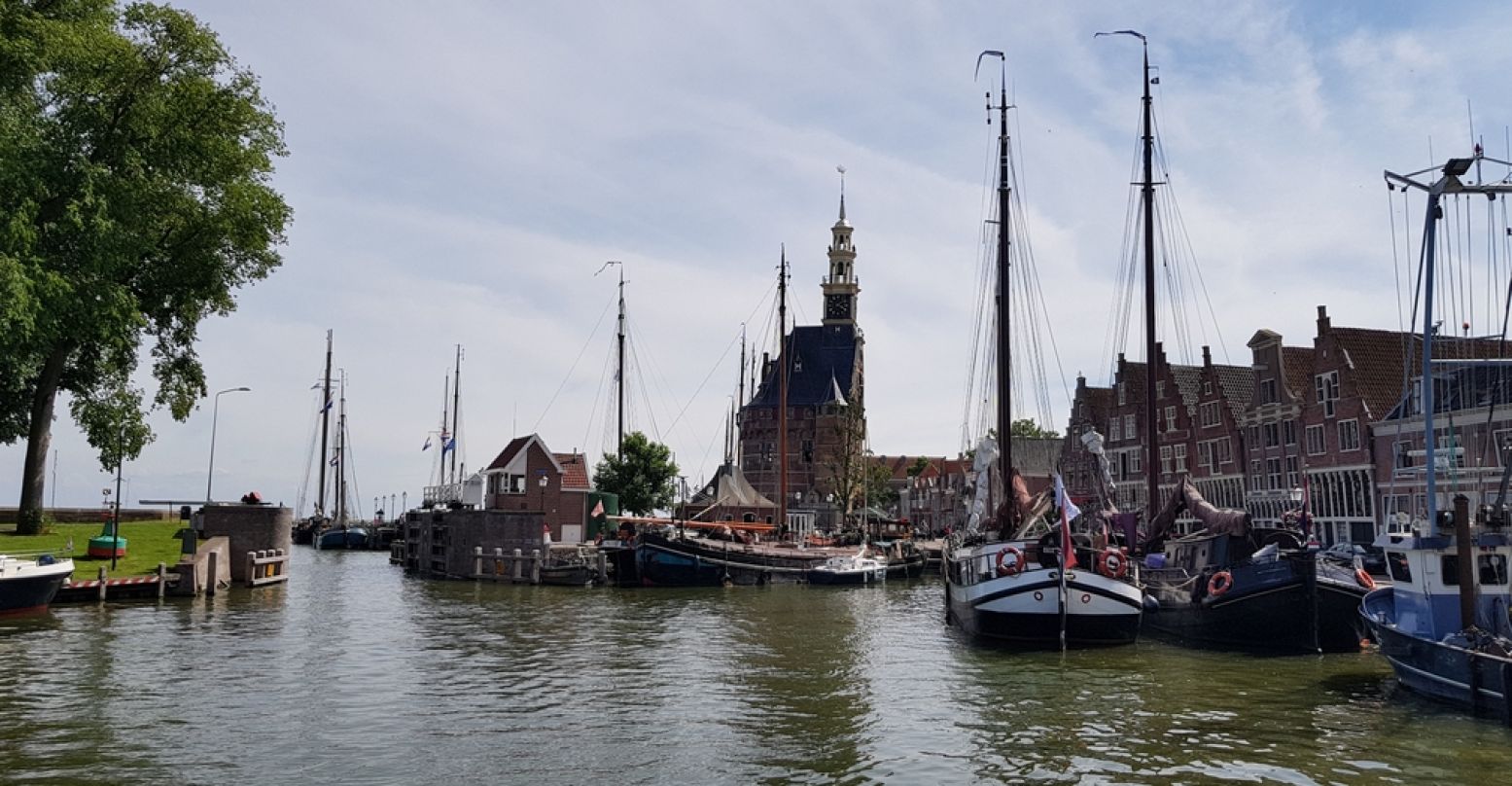 De haven van Hoorn. Foto: DagjeWeg.NL © Tonny van Oosten