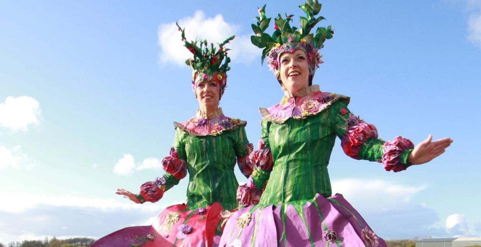 Overal kom je leuke acts tegen. Foto: Stadstuinenfestival Almere