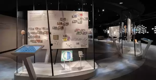 Stap in de wereld van geld, goud en kunst In De Nieuwe Schatkamer van de Nederlandsche Bank ontdek je van alles over ons geld. Beeld: @ De Nederlandsche Bank / De Nieuwe Schatkamer