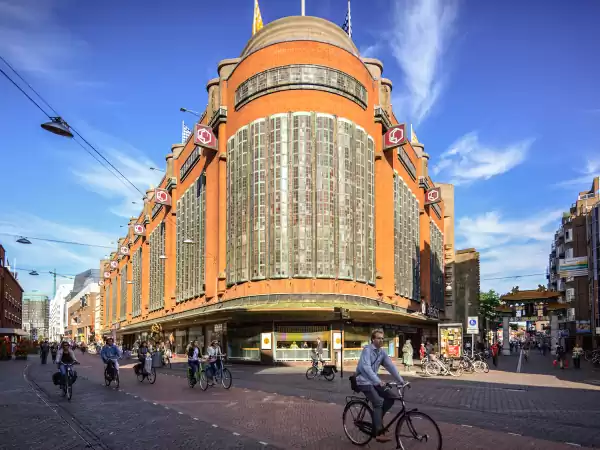 De Bijenkorf Den Haag De Bijenkorf. Foto: The Hague & Partners  © Jurjen Drenth