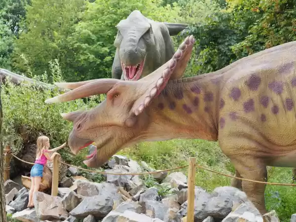 Dinoland Zwolle Wat een gigantische dinosaurussen! Foto: Dinoland Zwolle