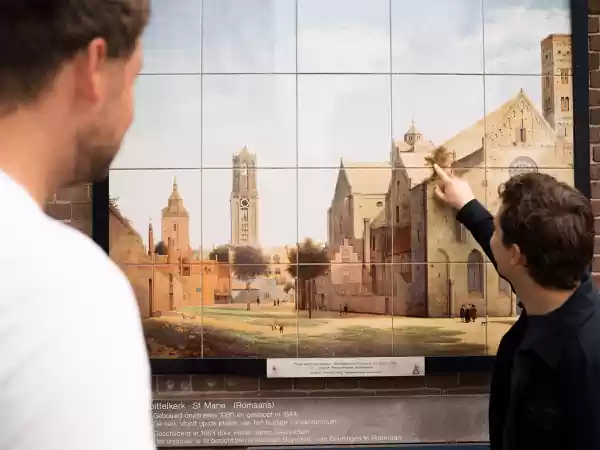 Overal aanwijzingen. Foto: The City Escape © Rowen RnB Visuals Overal aanwijzingen. Foto: The City Escape © Rowen RnB Visuals