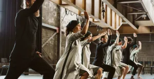 Wat kun je doen dit weekend? Bezoek op 31 mei of 1 juni de indrukwekkende dansvoorstelling Dagboek 44-45 door Dansgroep Haarlem. Foto: Studio Rutger Vos