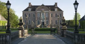 Kom binnen kijken bij Kasteel Eerde Kom binnen kijken bij Kasteel EerdeFoto geüpload door gebruiker Natuurmonumenten.