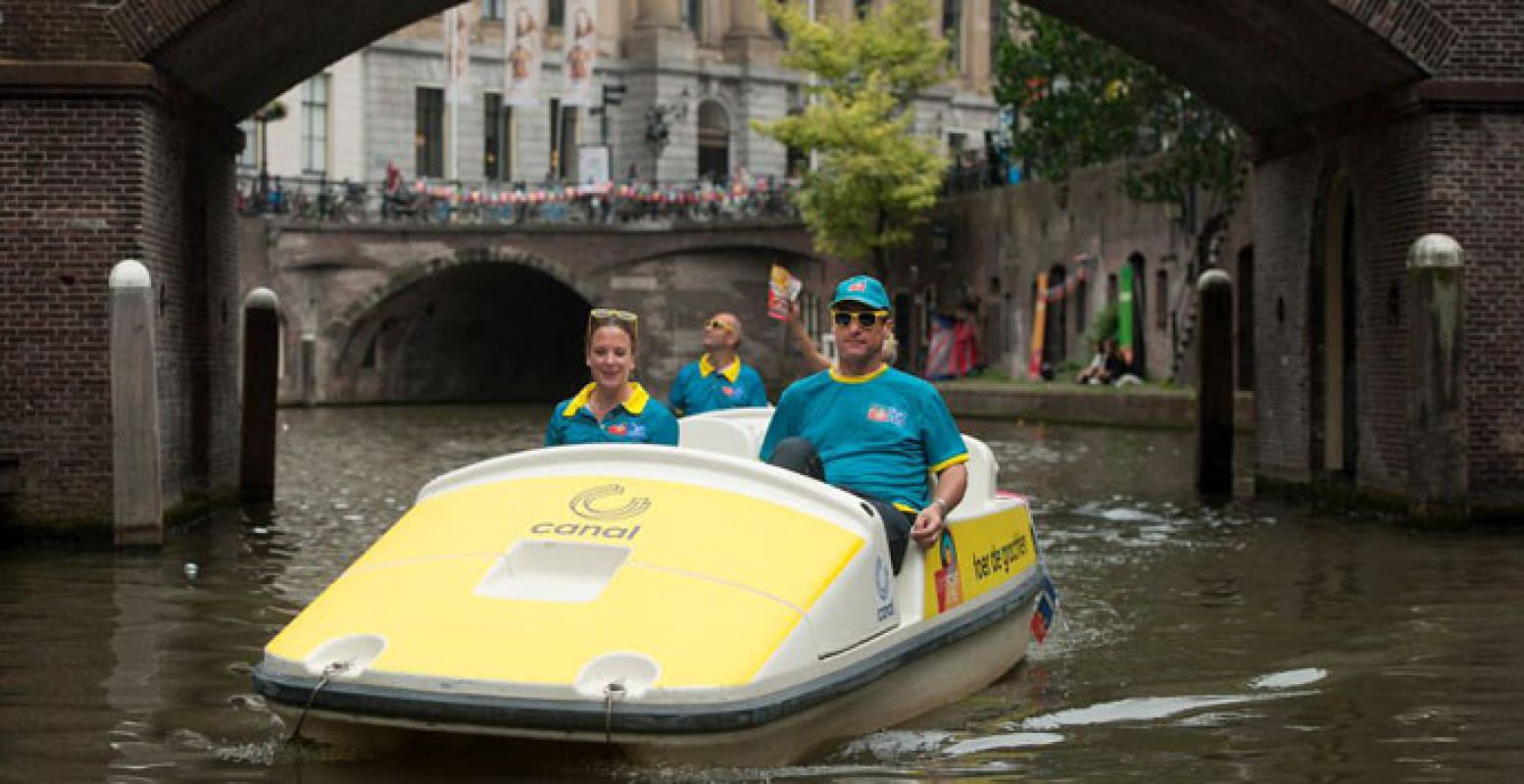 Lekker ronddobberen op een waterfiets? In Utrecht is voor iedereen wat te beleven! Foto: Tour de France Utrecht.