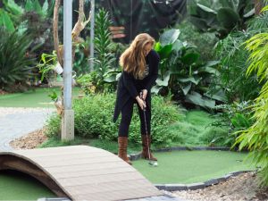 Indoor Adventure Minigolf