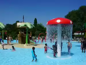 De Mirandabad Het pierenbadje staat vol leuke waterattracties. Foto: De Mirandabad