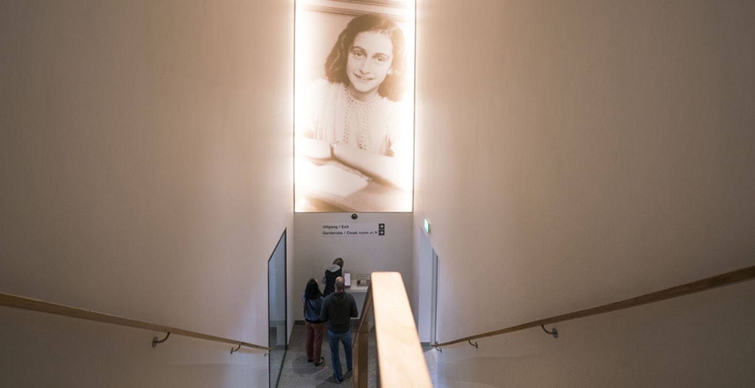 Na twee jaren verbouwen is het Anne Frank Huis klaar voor een nieuwe generatie bezoekers. Foto: © Anne Frank House / Photographer: Cris Toala Olivares.