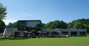 Ontdek de Grebbelinie, waar soldaten voor onze vrijheid vochten Leer alles over soldaten en verdediging en ontspan in de Grebbelounge. Foto: Staatsbosbeheer