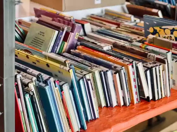 Boekverkoop in de zomervakantie Foto ge&uuml;pload door gebruiker veenendaal