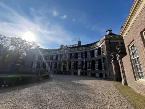 Bewonder het prachtige Kasteel Groeneveld. Foto: RLLY