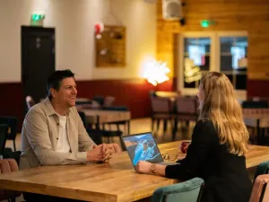 Ook voor zakelijke gelegenheden ben je welkom bij Bij Nijholt. Foto: © Bij Nijholt