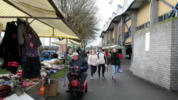XXL Vlooienmarkt Nac-stadion Breda 12 juli Ingrid Wardenaar Fotografe