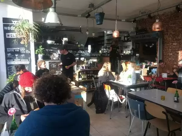 Ontbijten, lunchen, dineren, het kan allemaal! Foto: DagjeWeg.NL. Ontbijten, lunchen, dineren, het kan allemaal! Foto: DagjeWeg.NL.