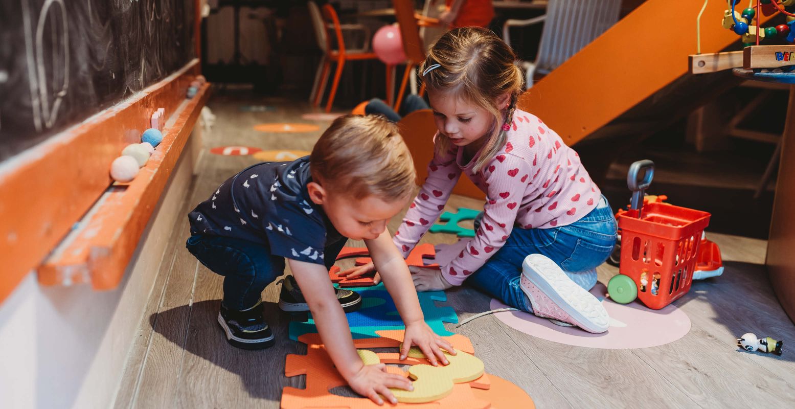 Die kinderen vermaken zich wel! Foto: ZieZo! Harderwijk