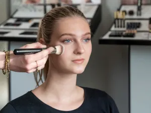 Leer tips en tricks voor de beste make-up look! Foto: House of Joy & Health