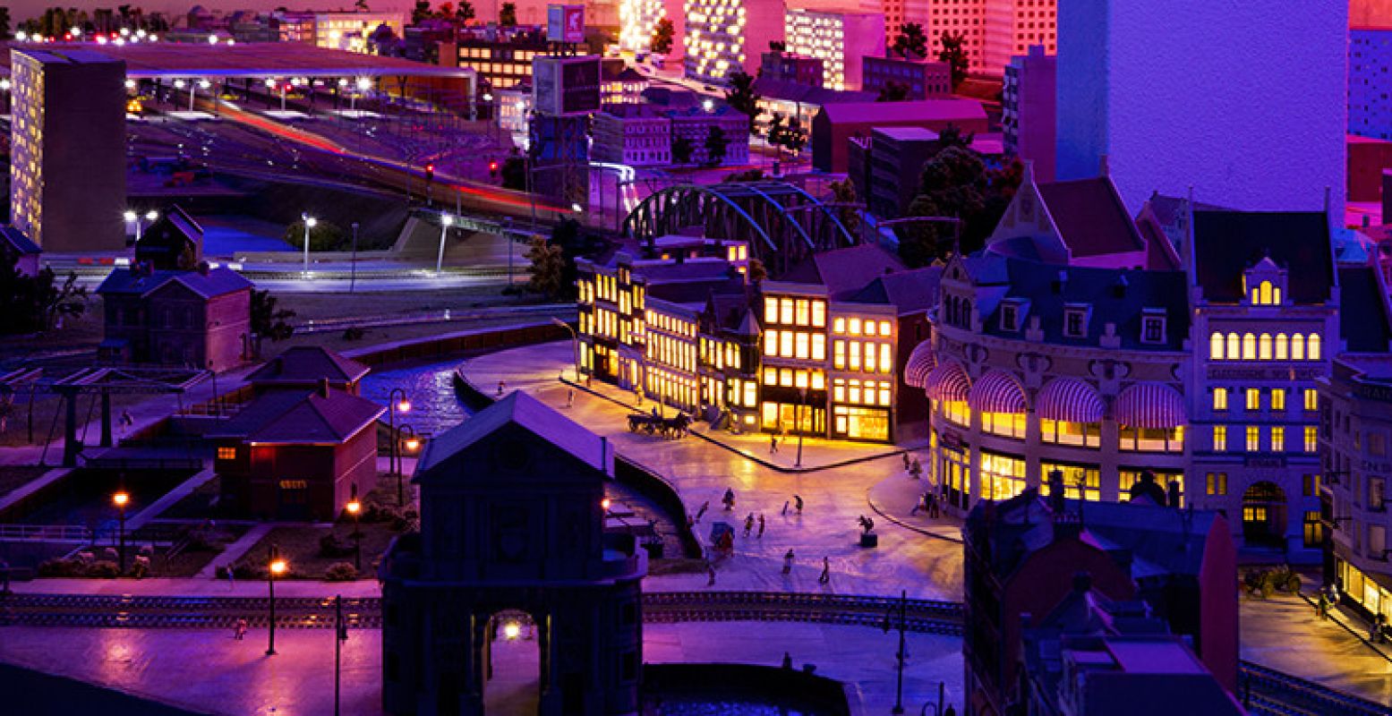 Beleef een miniatuurwereld in kerstsferen. Foto: Miniworld Rotterdam.