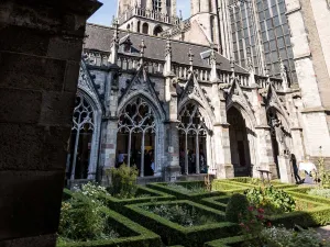 Pandhof van de Dom: één van de mooiste binnentuinen van Nederland. Foto: Utrecht Marketing © Wout