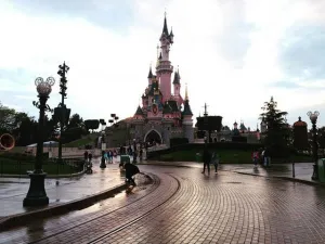 Disneyland® Paris Kasteel van Doornroosje. Foto: Redactie DagjeWeg.NL