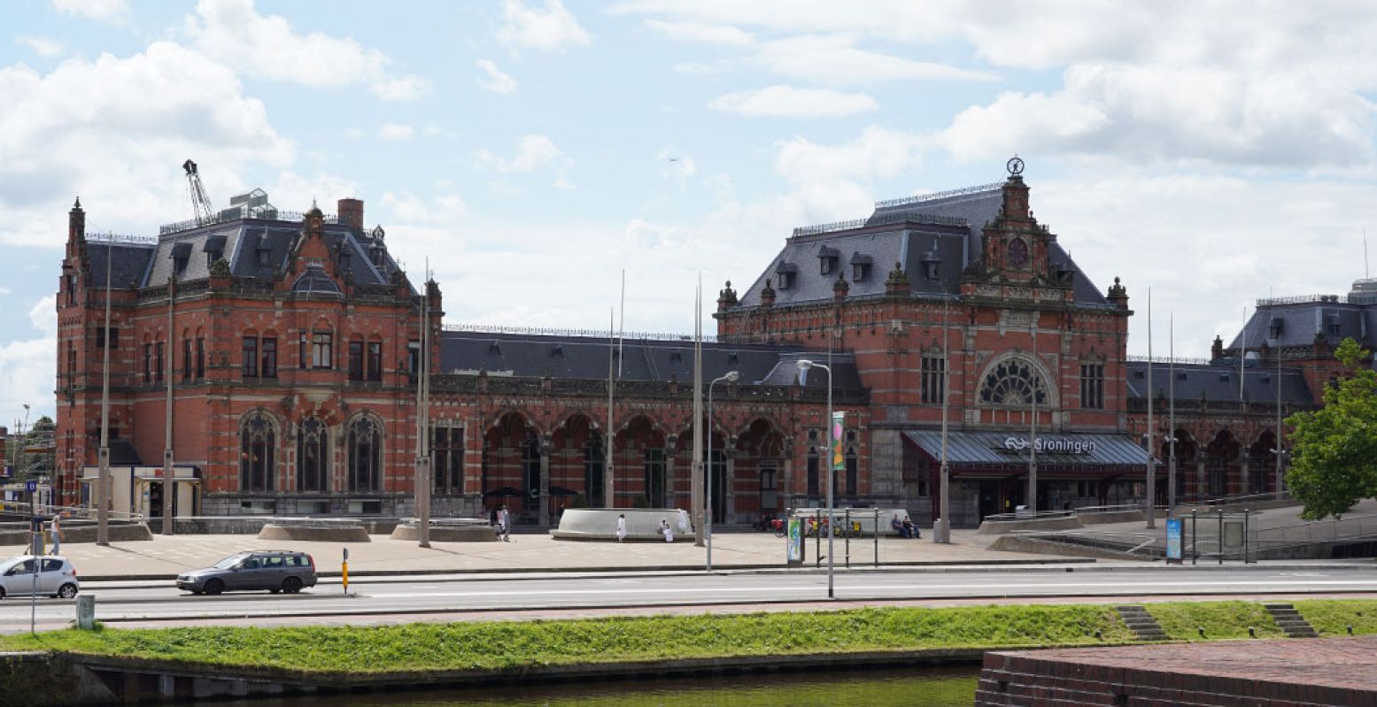 Het treinstation van Groningen is ook direct één van de mooiste gebouwen van de stad. Foto: André Löwenthal