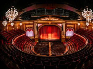 Koninklijk Theater Carré Foto: Carré © Nathan Reinds